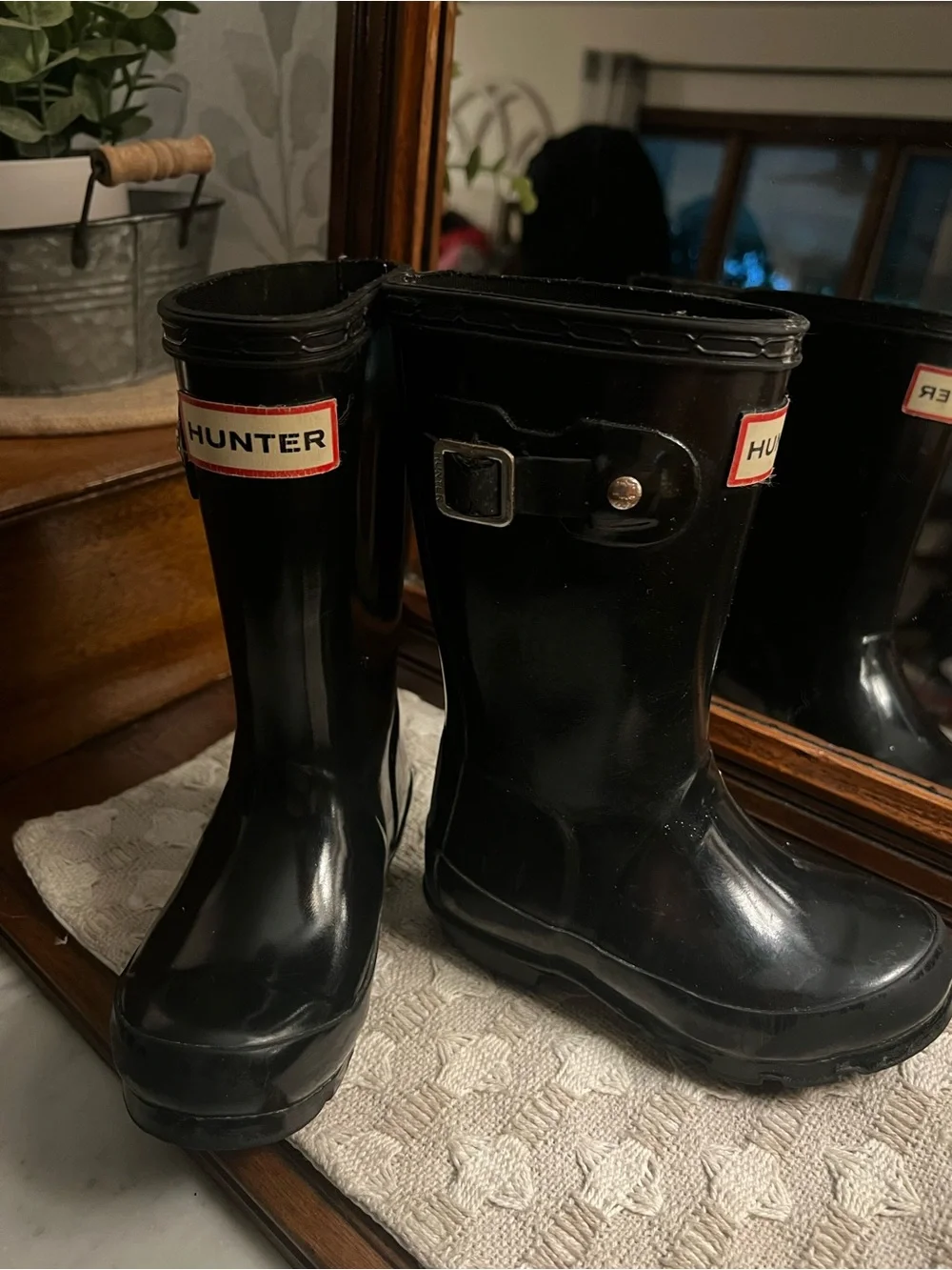 HUNTER Classic High Gloss Preppy Riding Outdoor Rain Boots Black Kid's Sz 8‎ GUC